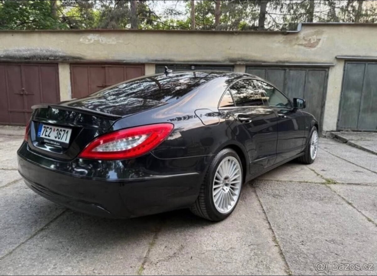 Mercedes Benz CLS350 4Matic - 3