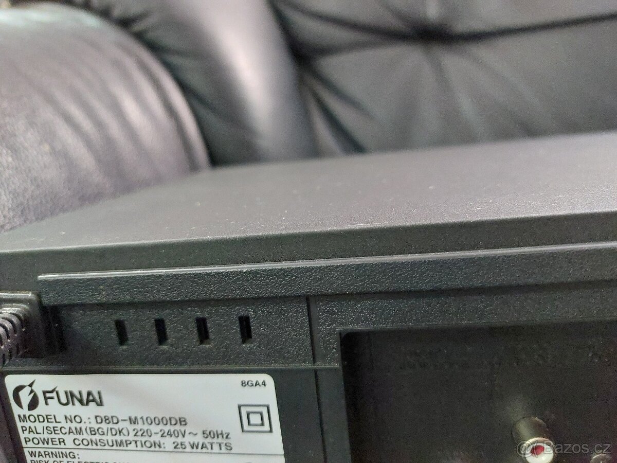 DVD a Video přehrávač FUNAI D8D-M1000DB, dálkový ovladač - 3