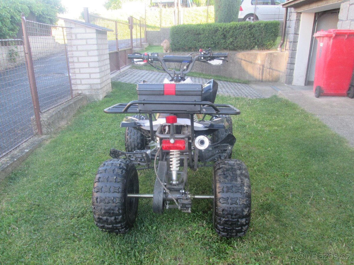 Dětská čtyřkolka atv 110