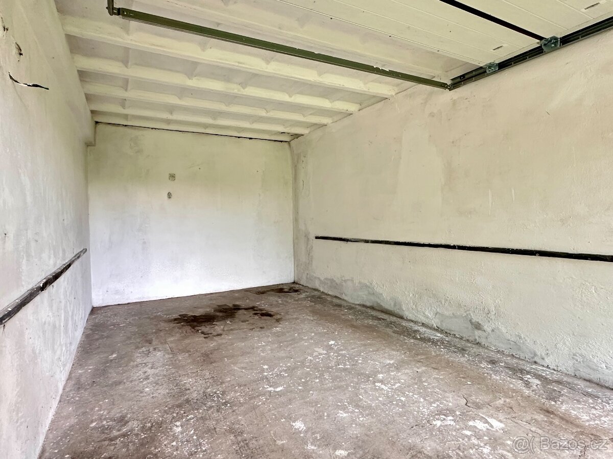 Prodej garáže 18 m² Liberec, ul. Zelná - 3