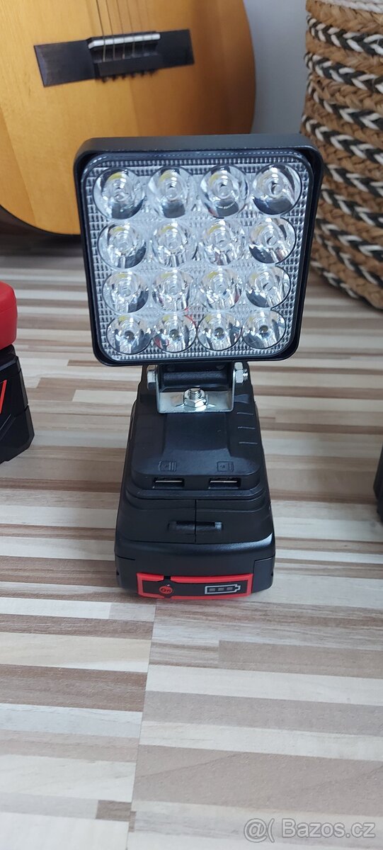 Svítilna Aku DeWALT+Milwaake+Bosch18V+2xUSB s nabíjením USB - 3