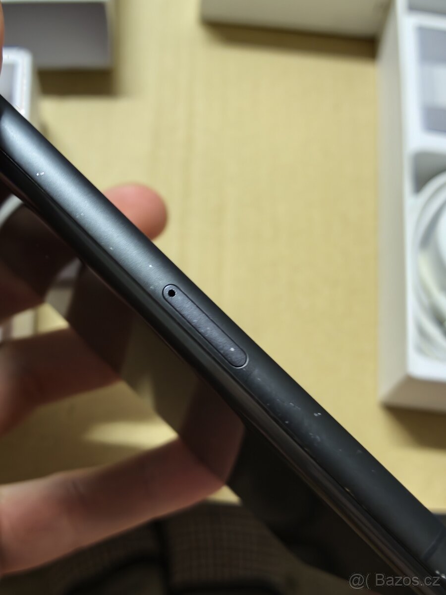 Pixel 7 ve více dobrém stavu - 3