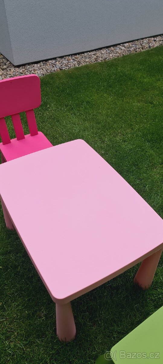 IKEA-dětský stoleček a židličky - 3