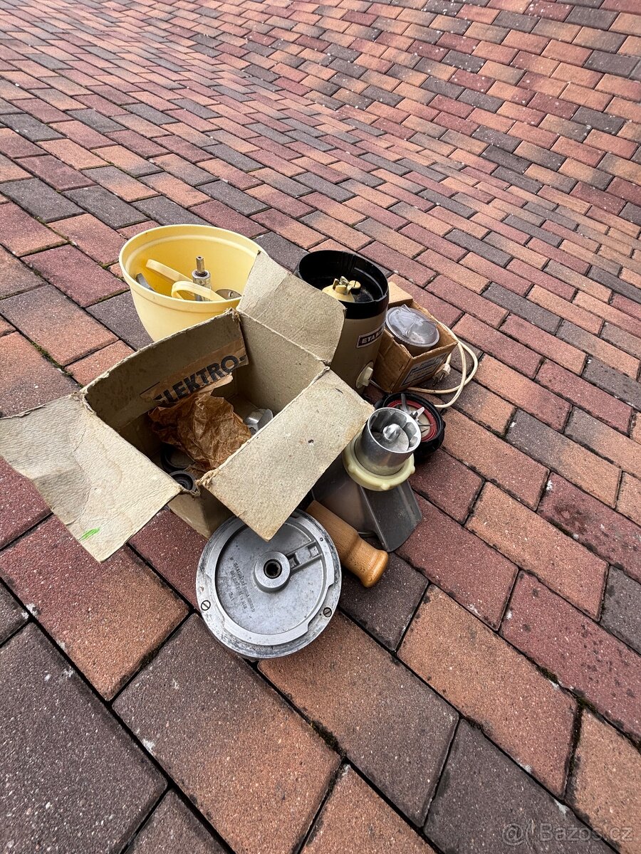 Mixér raritní retro - 3