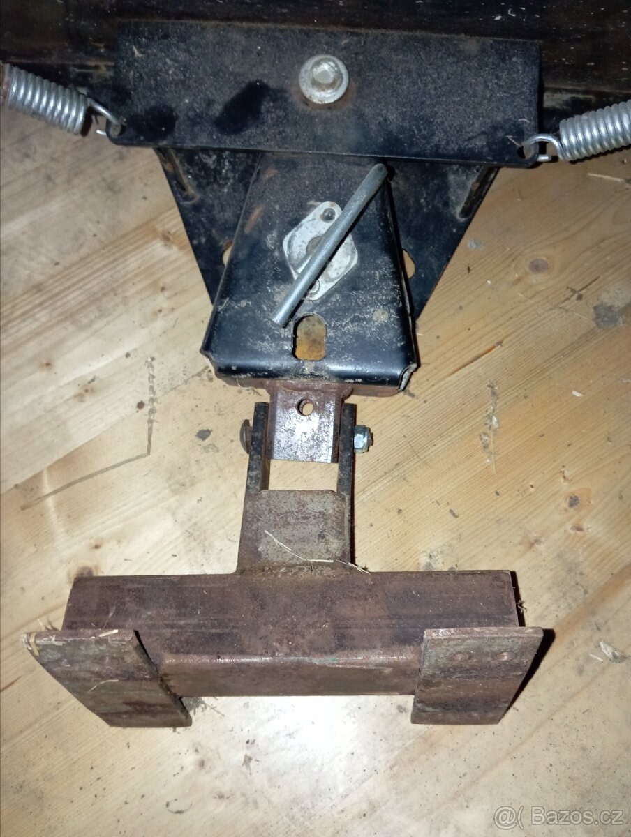 Pluh na sníh na čtyřkolku - 3