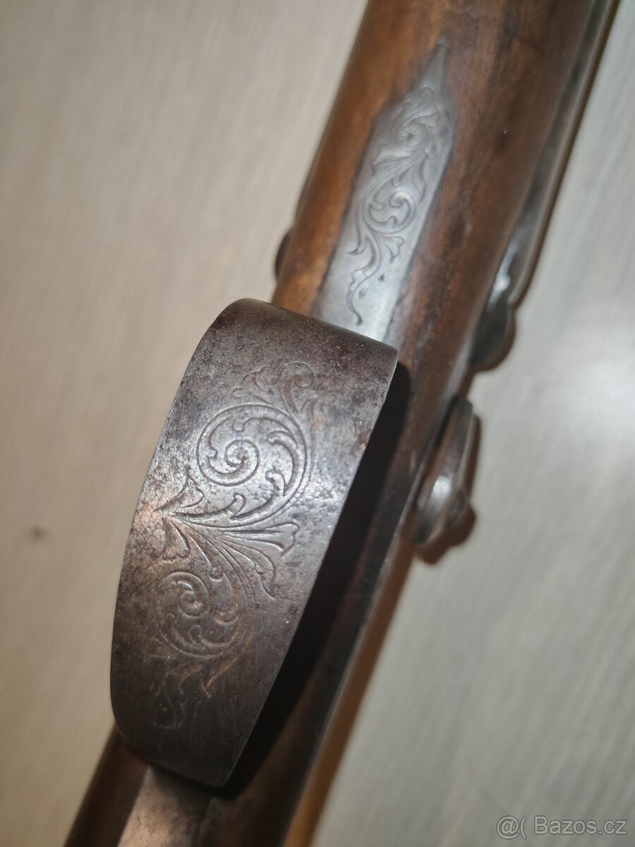 Historická dvouhlavňová brokovnice - 3