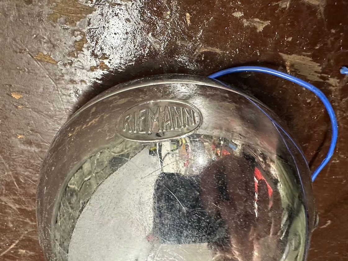 Predám predné svetlo REIMANN - 3