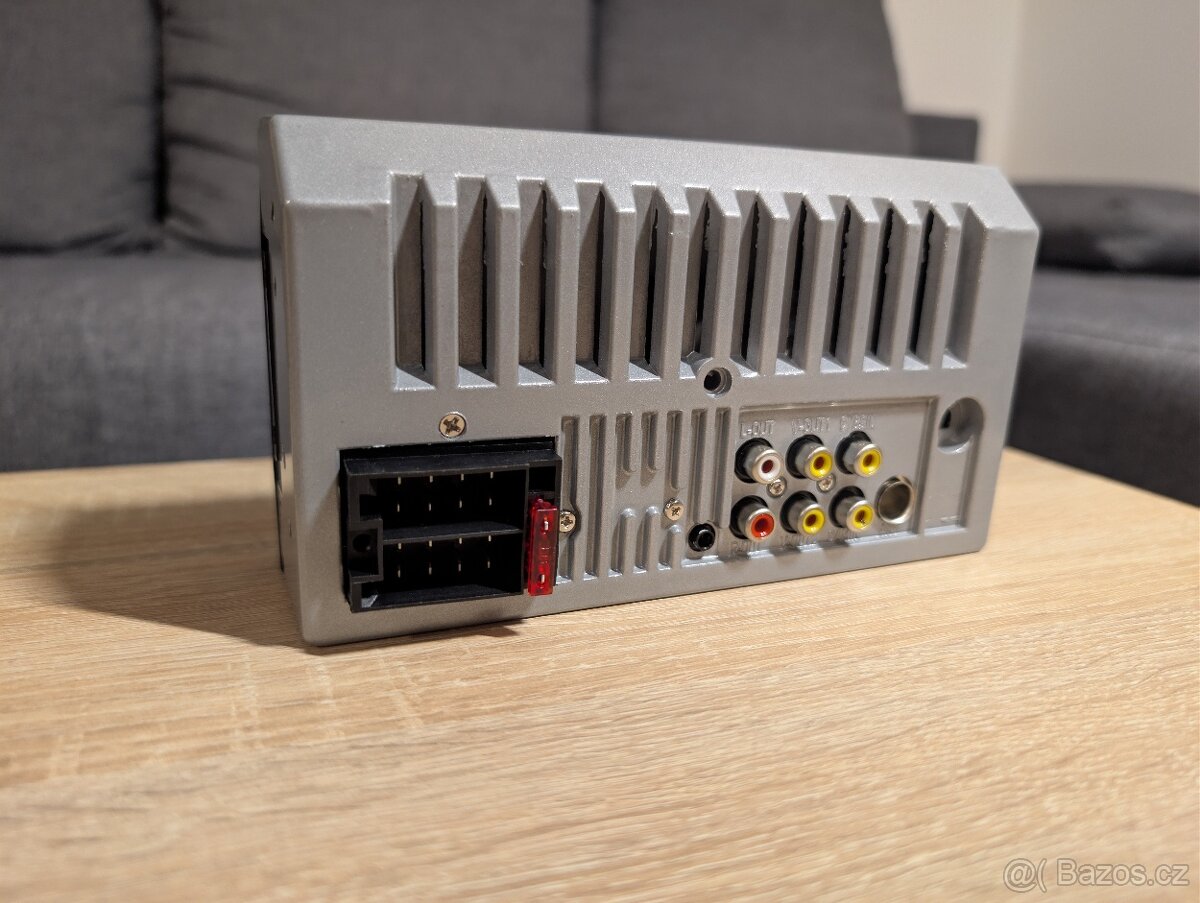 2 DIN autorádio – nové, příslušenství - 3