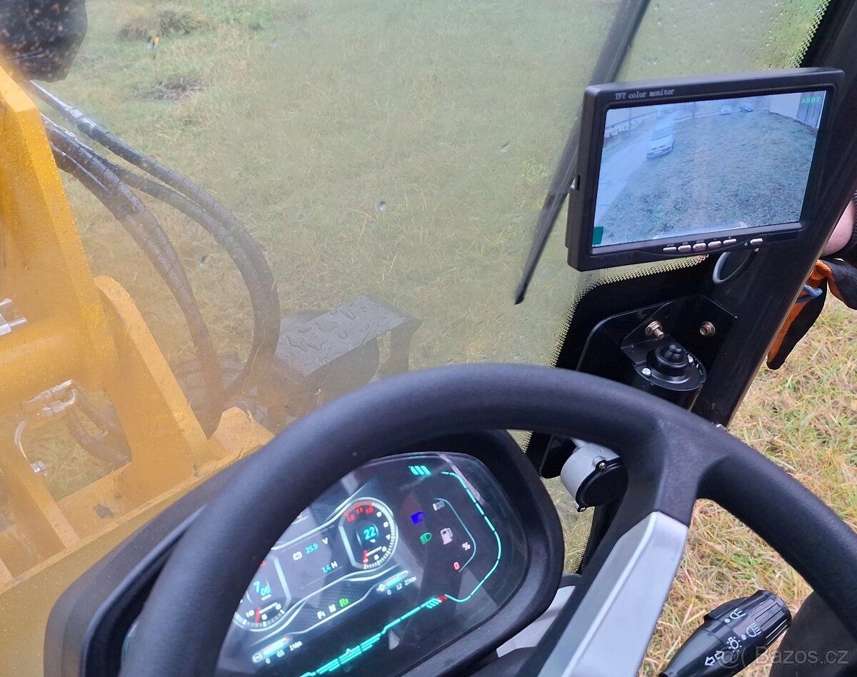 Kolový čelní nakladač, zdvih 1800kg - 3