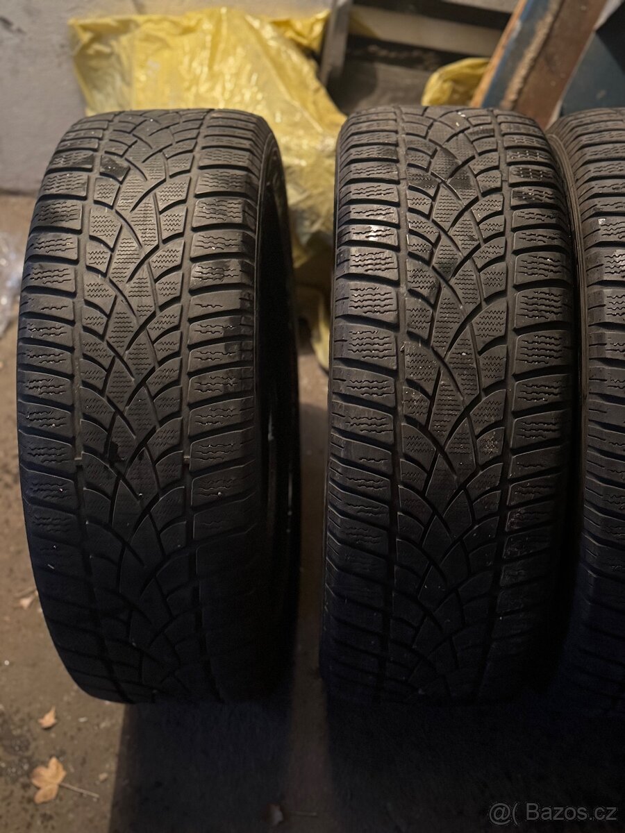 235/50R19 - 3
