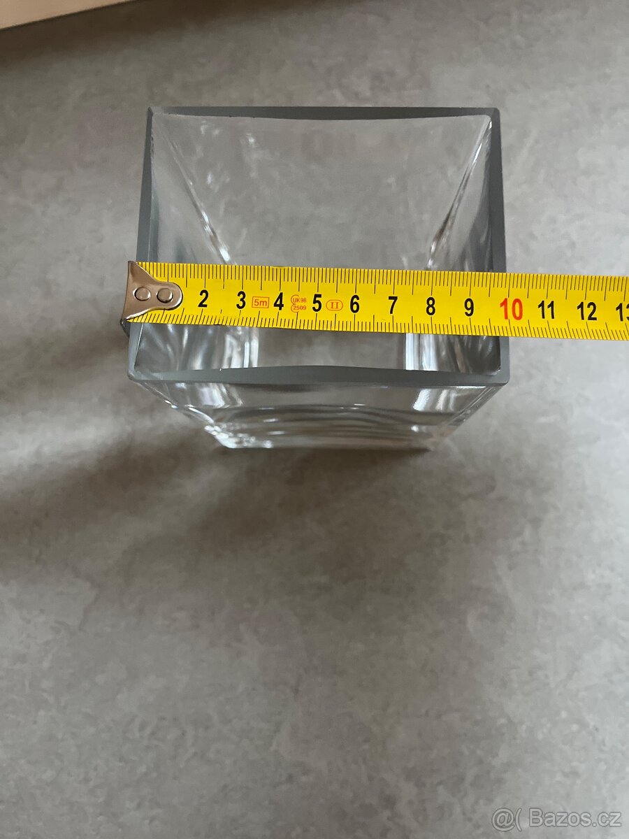 Skleněná čirá hranatá váza 14,5cm - 3