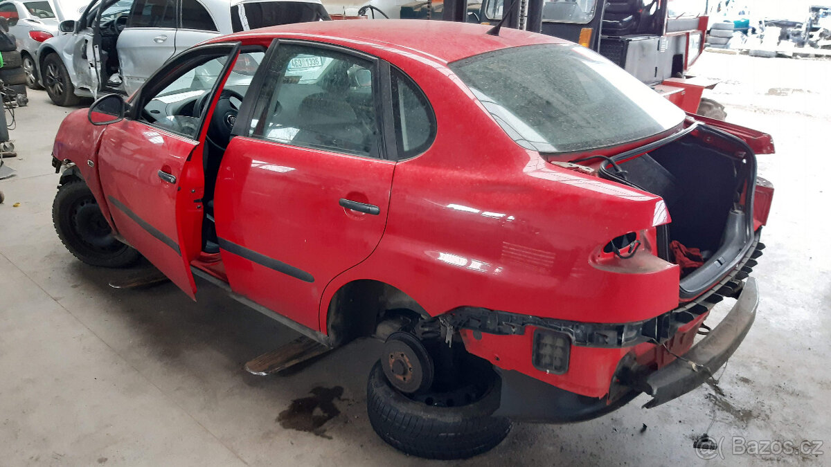 Seat Cordoba sedan 2007 - DILY PREDEk + ZADEK - 3