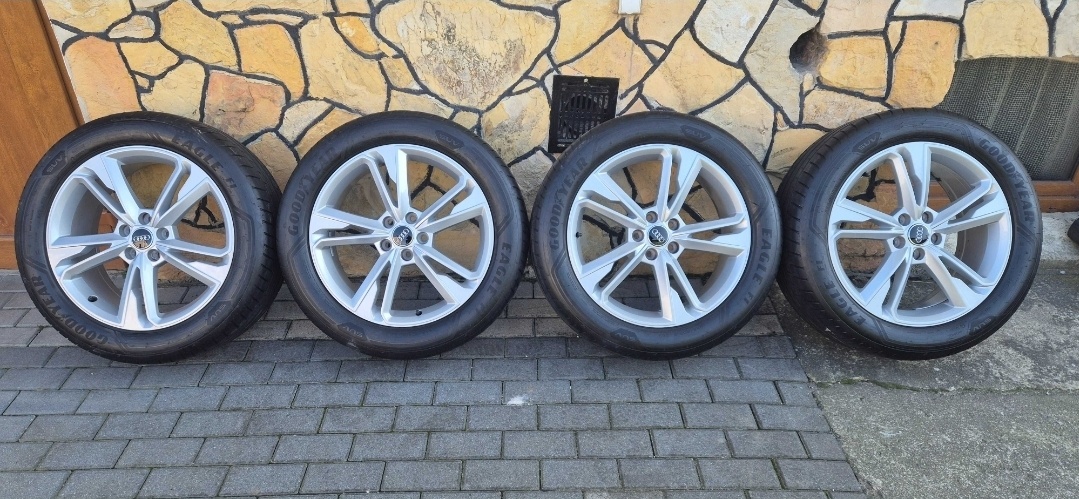 Originálni letní alu sada kol Audi Q3 R19 - 3