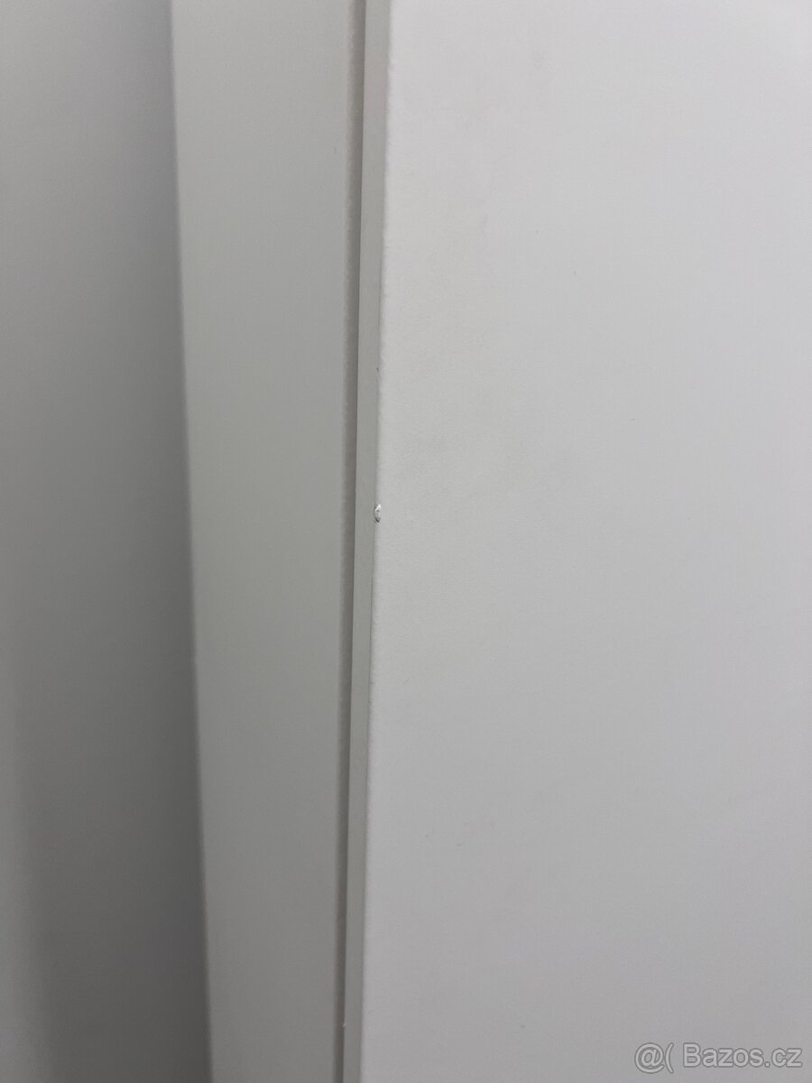 Skrin IKEA bila - 3