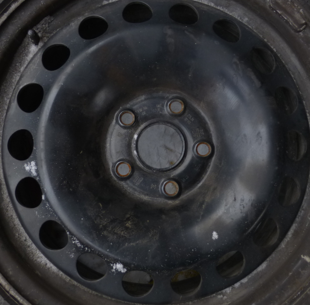 zimní sada 215/65 R17 - TIGUAN, KODIAQ, TARRACO - 3