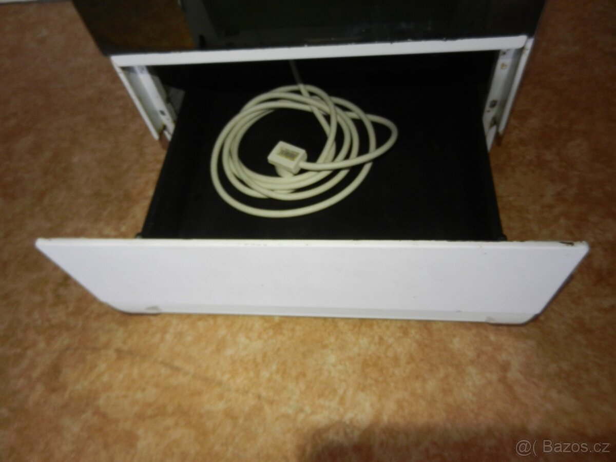 Sporák elk. INDESIT SCHOTT CERAN® za 13% ceny (Réservé) - 3