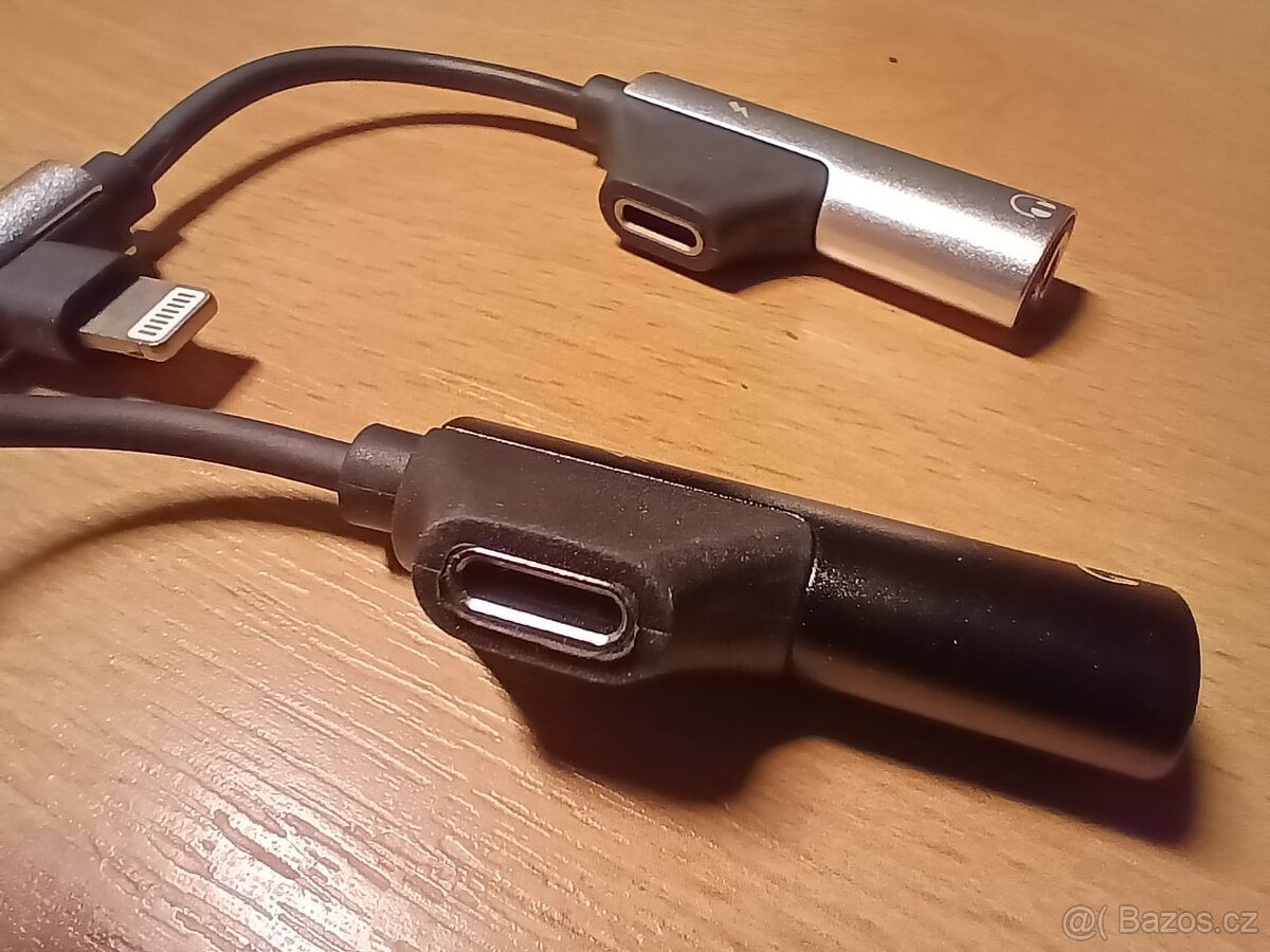 Iphone Lightning Adaptér 2v1 nabíjet telefon, poslech hudby - 3