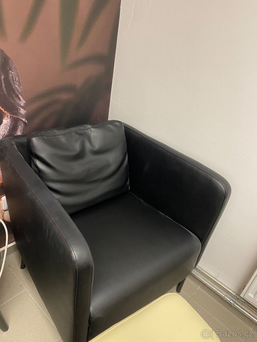Kožené křeslo - 3