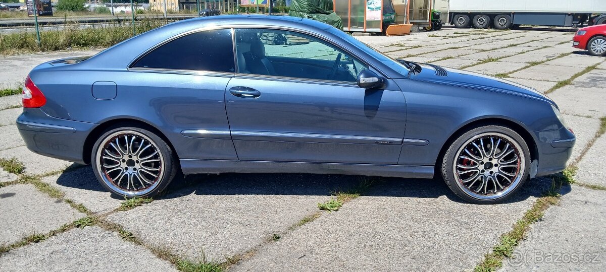 Mercedes-Benz C- - 3