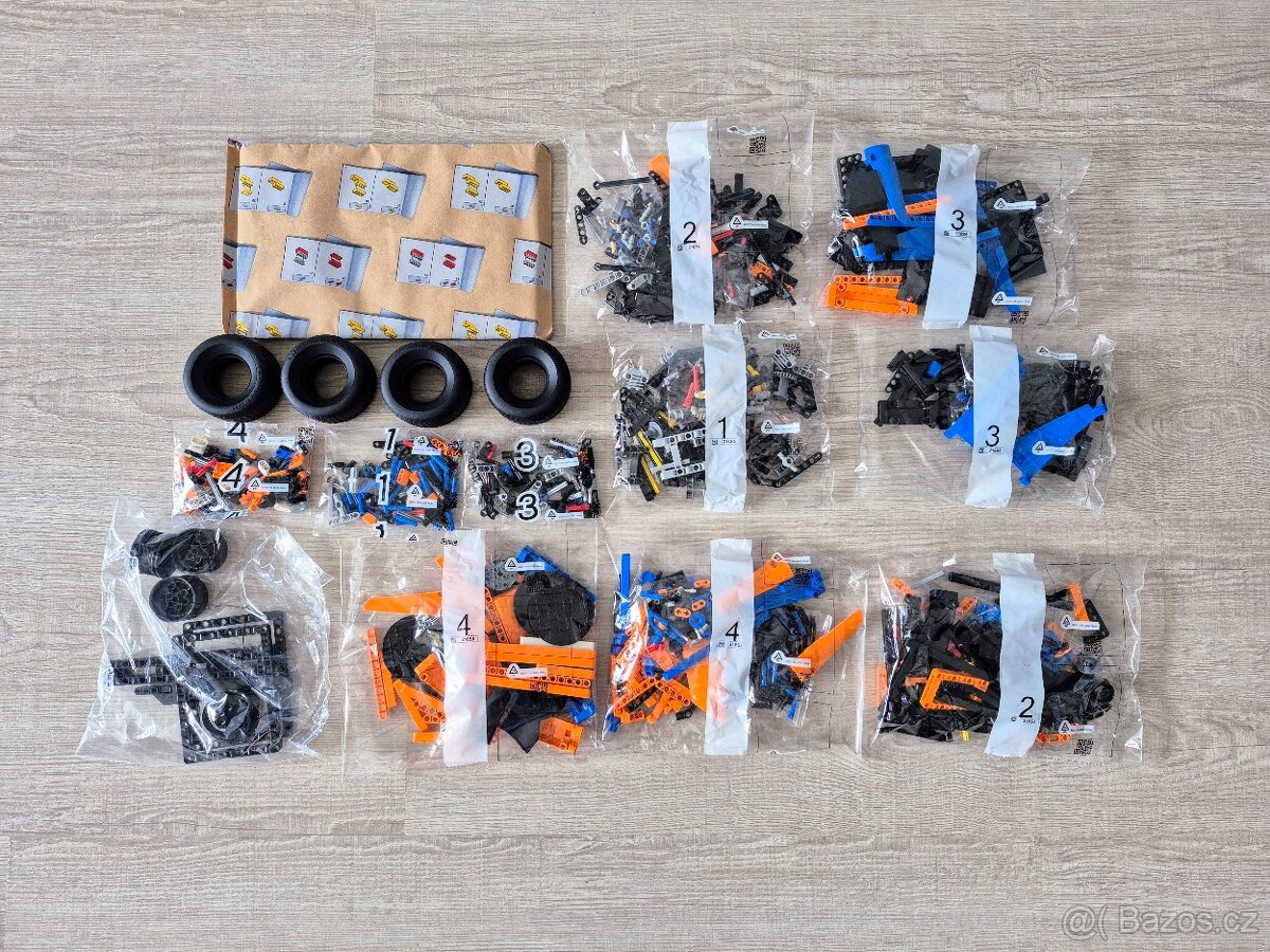 LEGO Technic 42141 - Závodní auto McLaren Formule 1 - 3