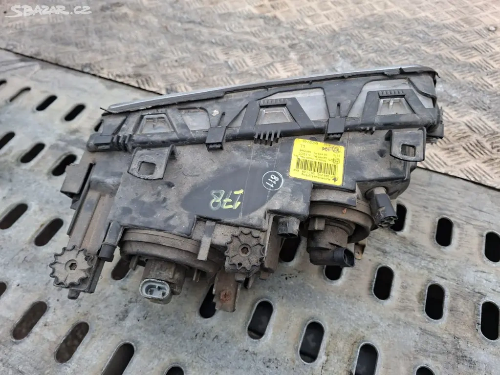 Levé přední světlo BMW e46 halogen předface - 3