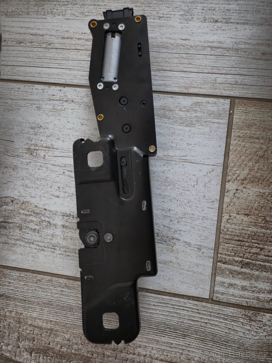 Elektrický zámek kufru - 3