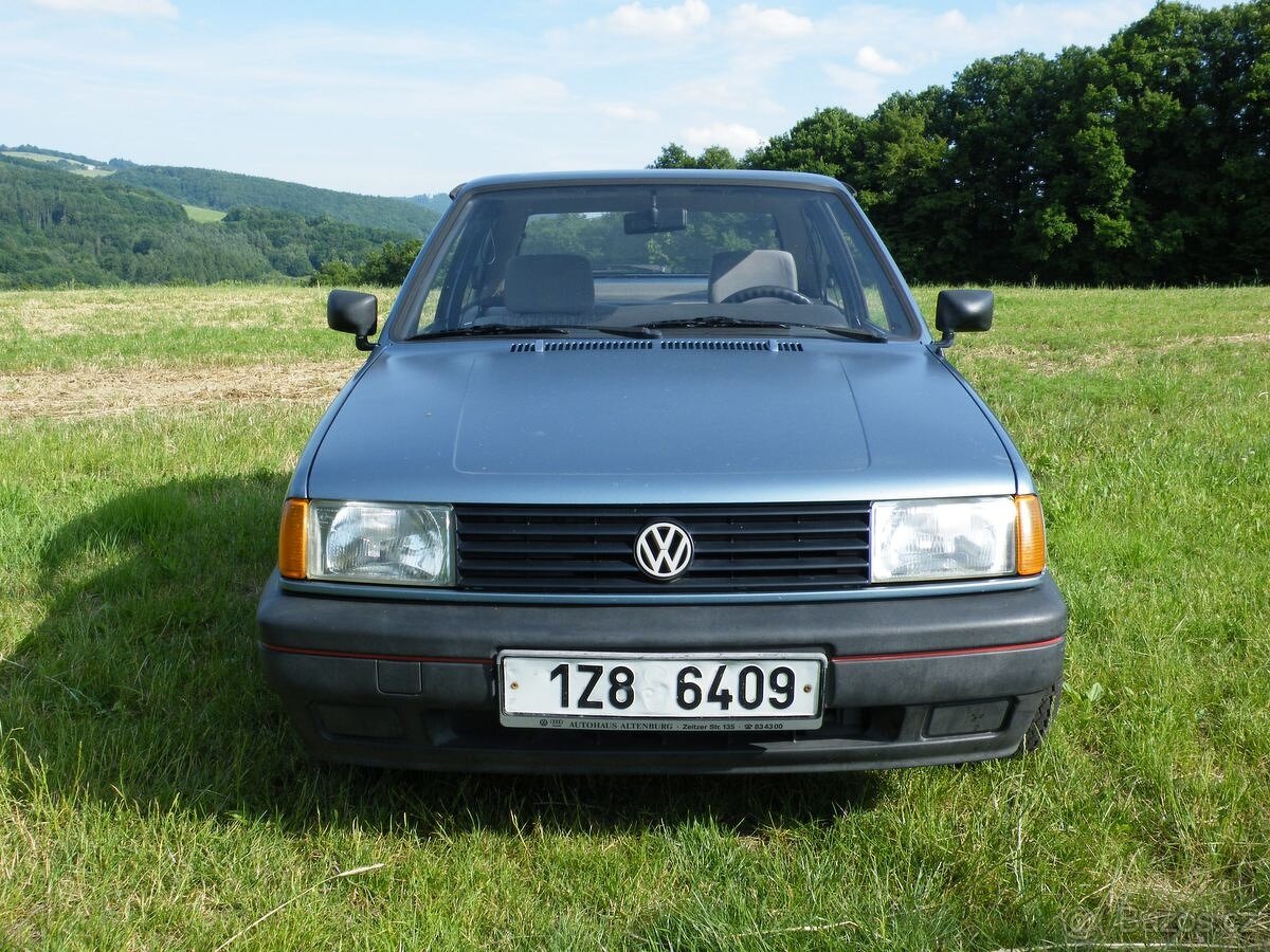 Volkswagen Polo Coupe - 3