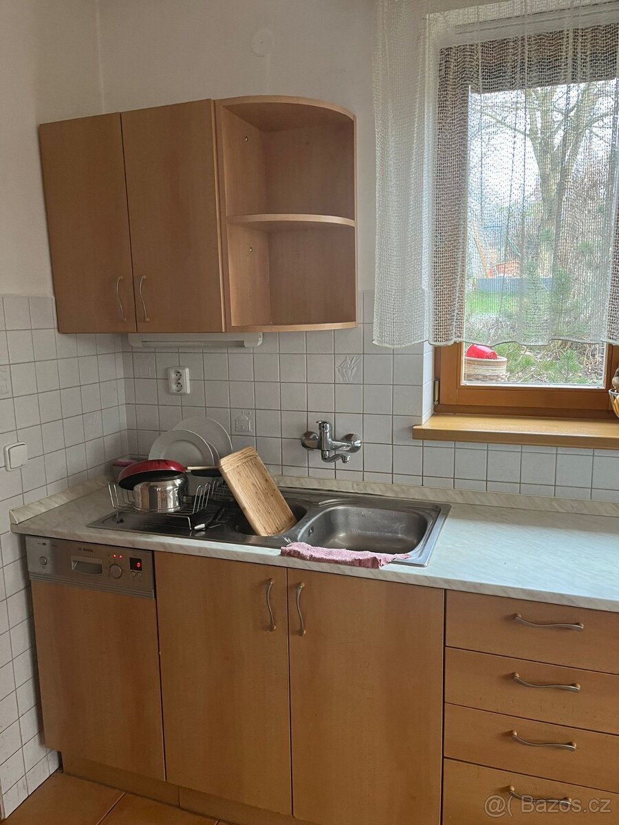 Kuchyně bez spotřebičů - 3