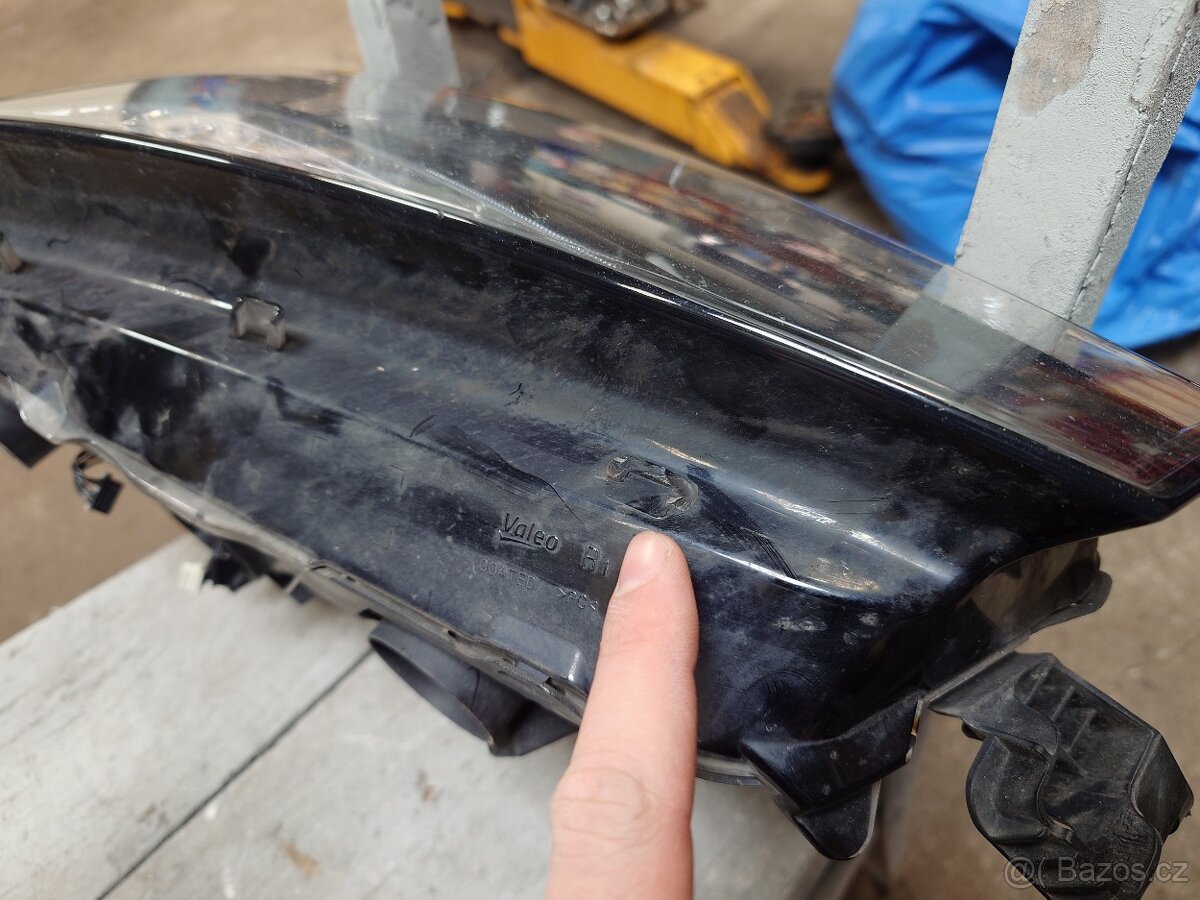 Pravé přední světlo Škoda Scala - 3