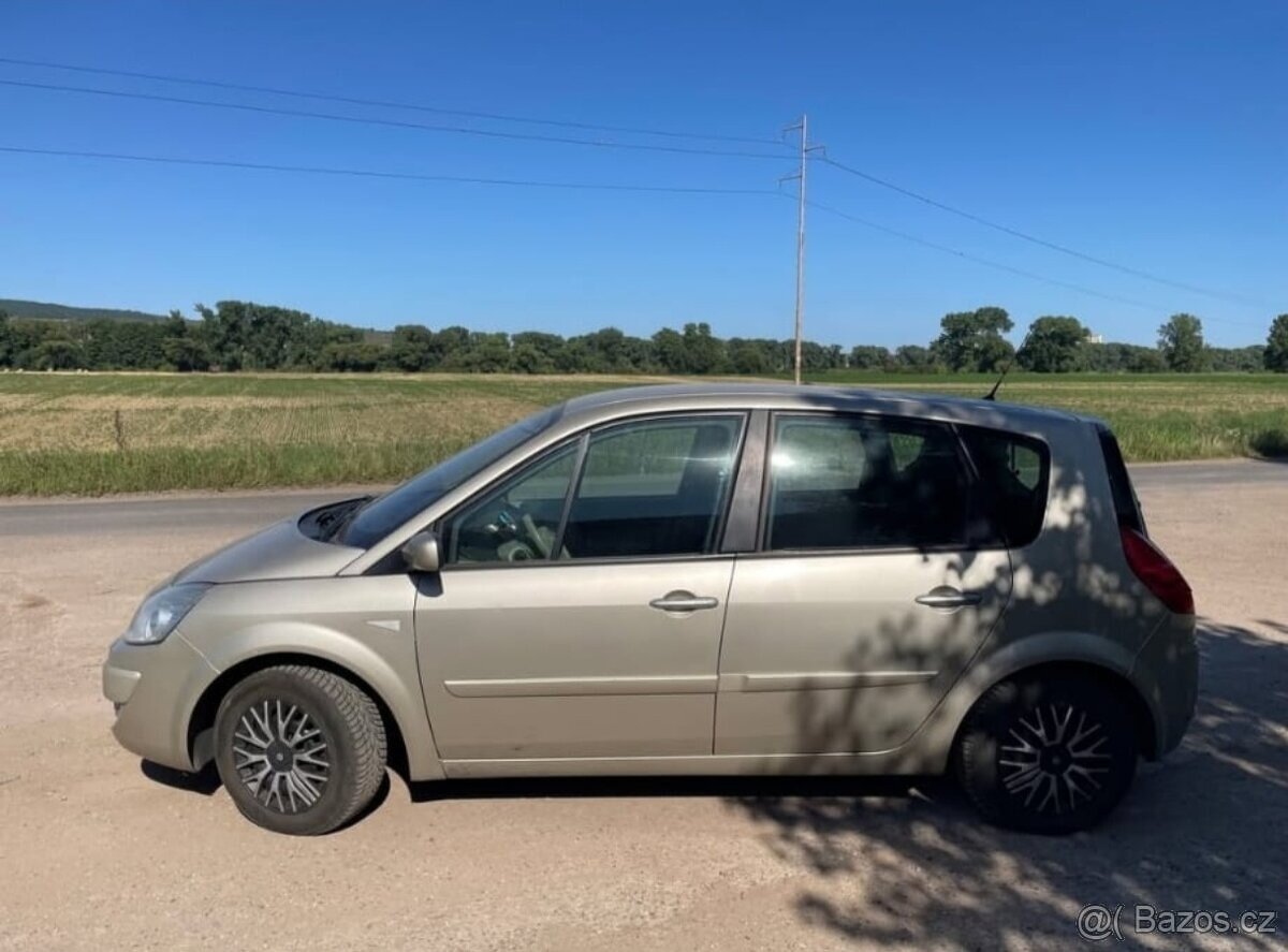 Renault Scénic 1.6 - 3