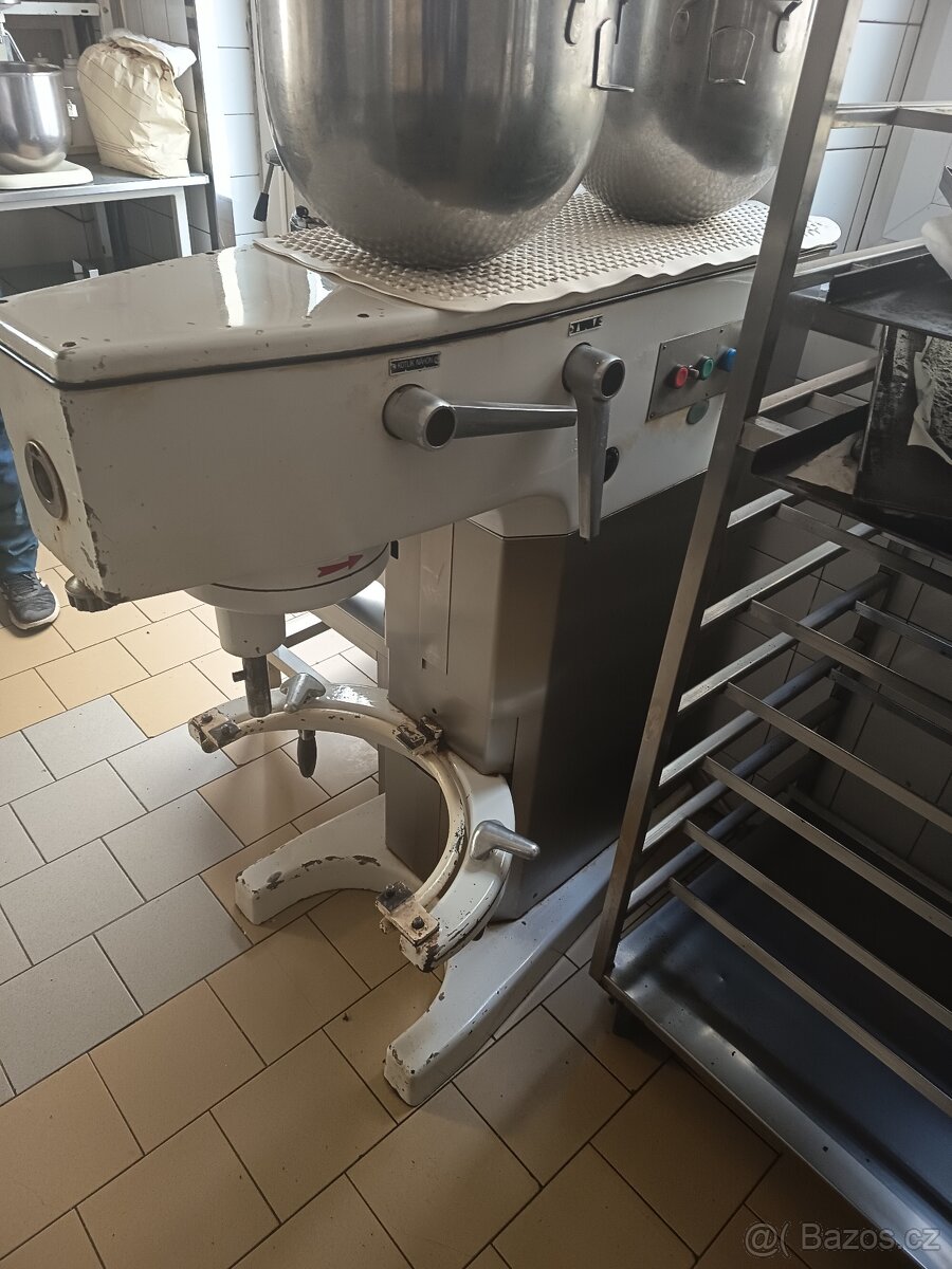 Robot RE 22 Alba - 3