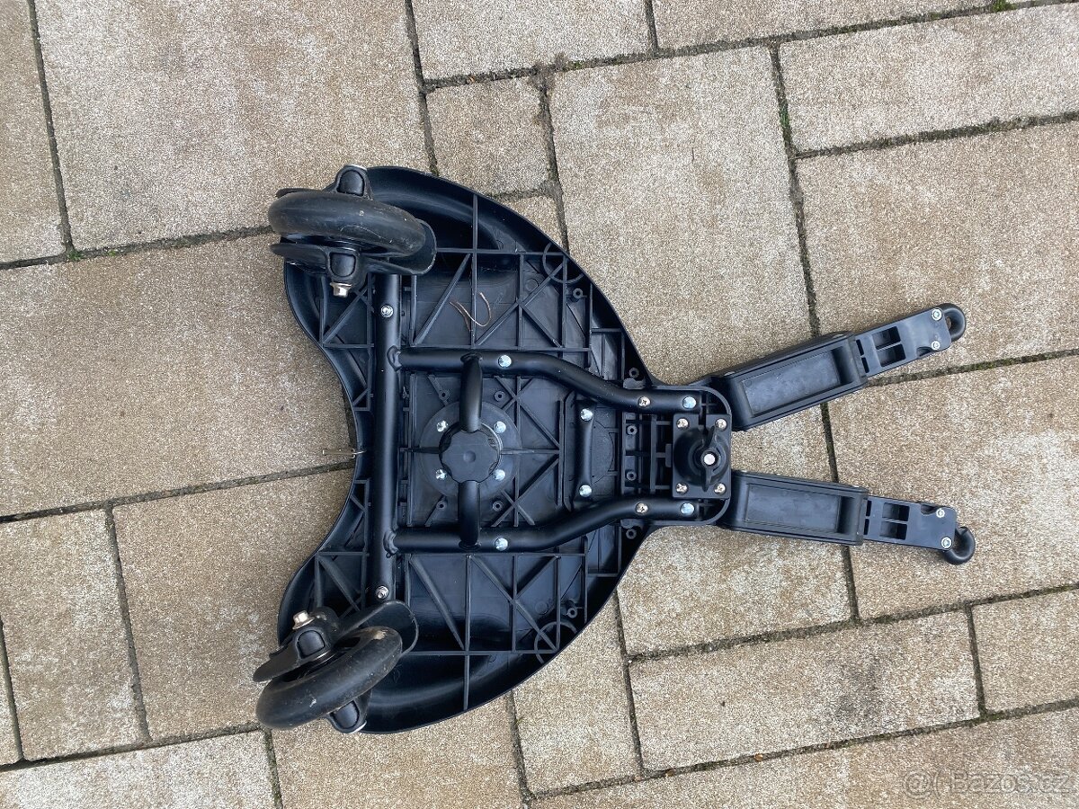 Stupátko za kočárek - 3