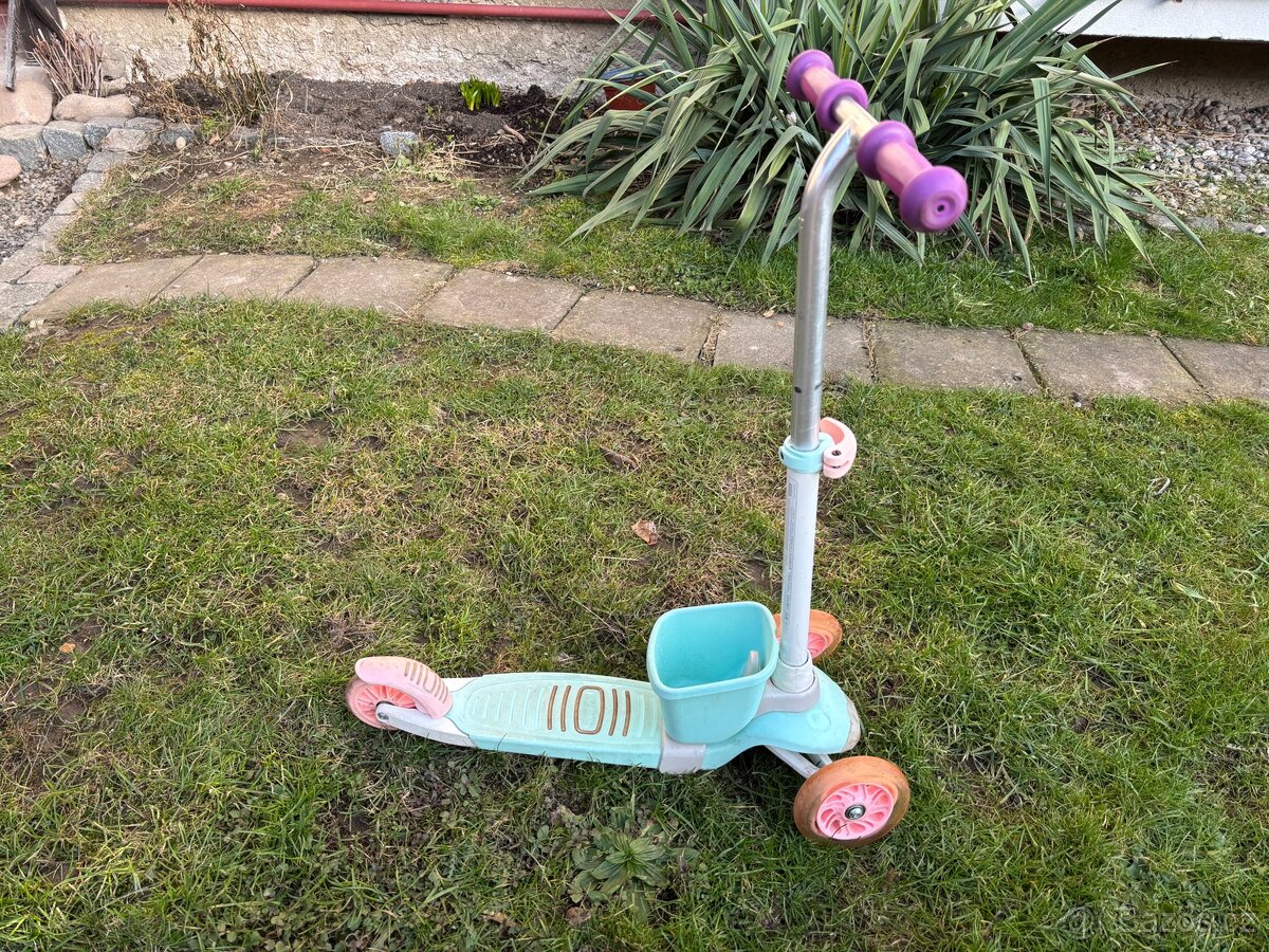 Dětská tříkolová koloběžka - 3