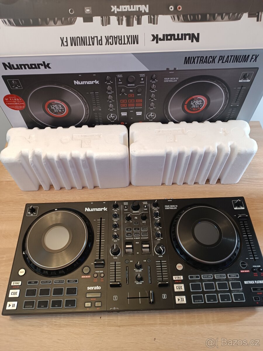 Dj kontroler Numark Platinum FX - 3