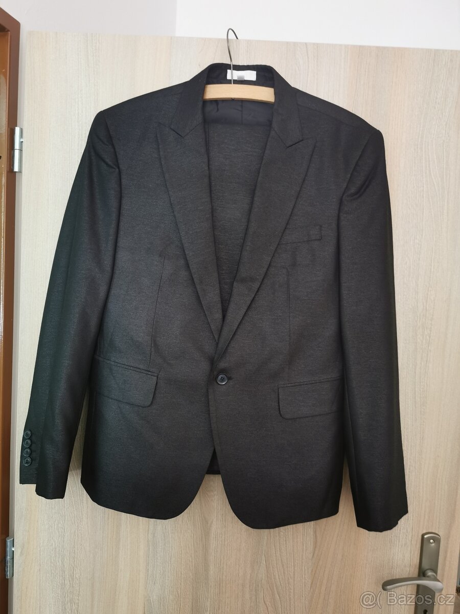 Oblek - 3