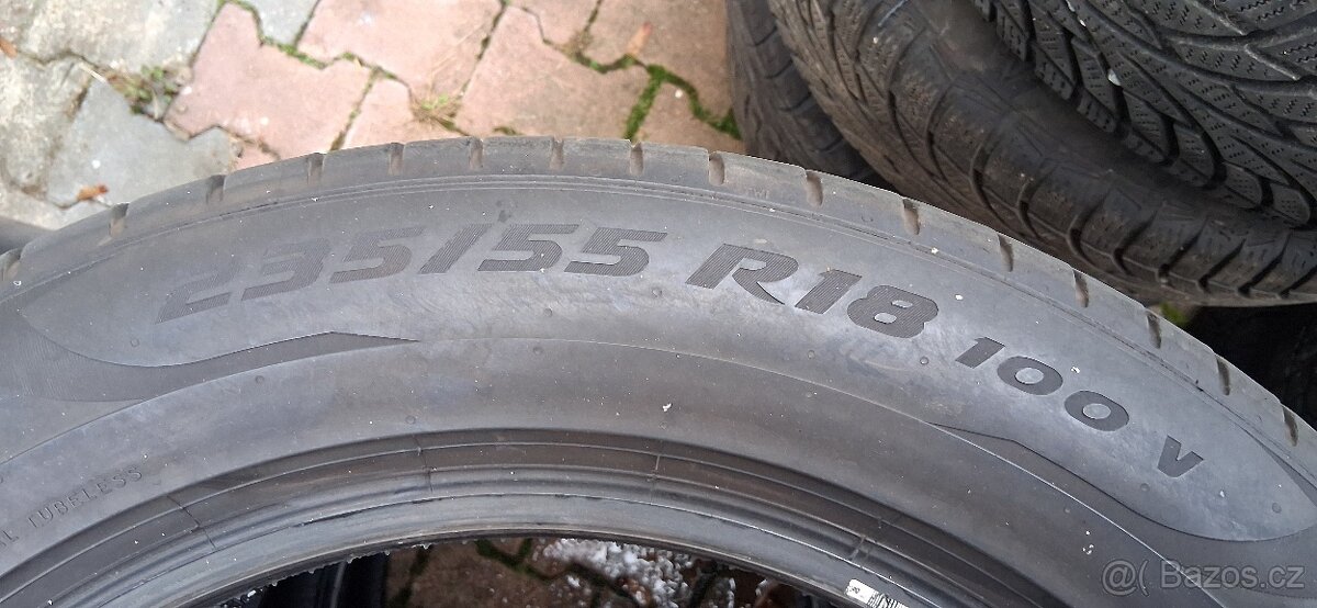 Pneu pirelli p zero 235/55/18 - 3