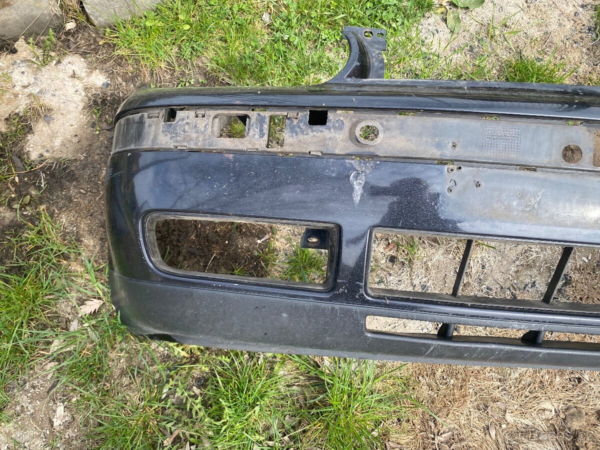 Prodám nárazník Golf - 3