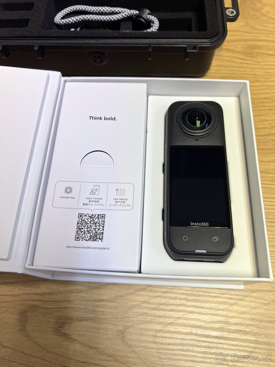 Insta360 X5 + bezpečnostní pouzdro - 3