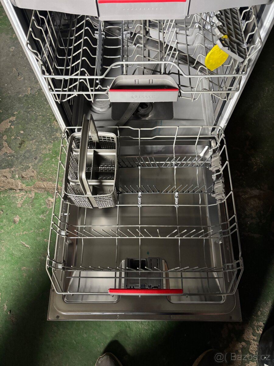 myčka Bosch SMS46KI01E - 3