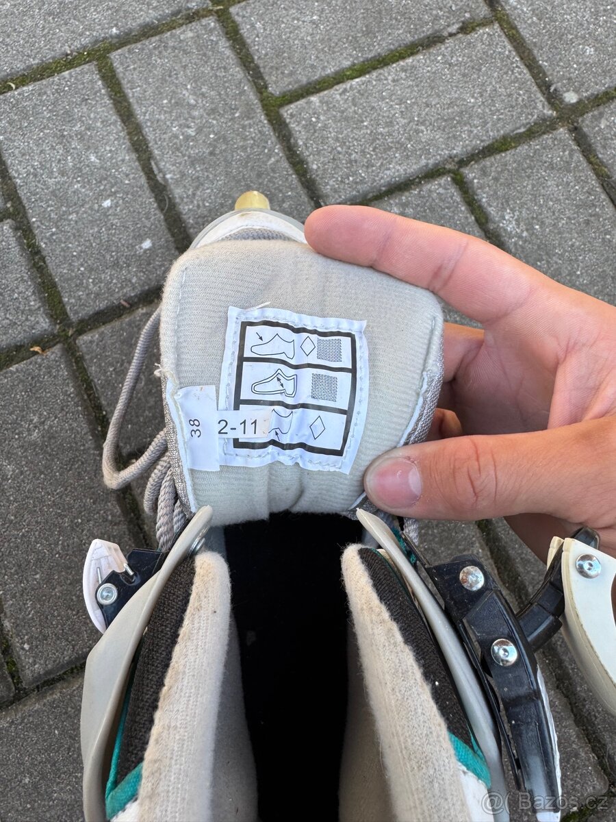 Dětské kolečkové brusle (velikosti 38) - 3