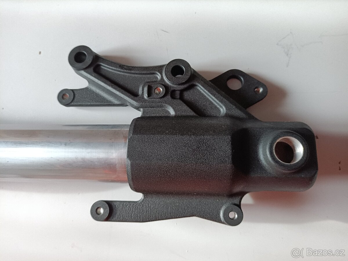 TRIUMPH TIGER EXPLORER - 3