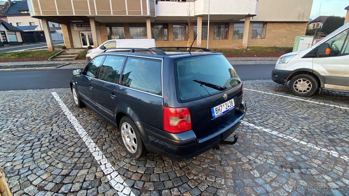 VW Passat Variant 1.9tdi manuál - 3