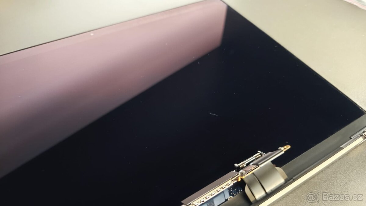 NÁHRADNÍ DÍLY pro Apple MacBook Pro 13" A2289 rok 2020 - 3