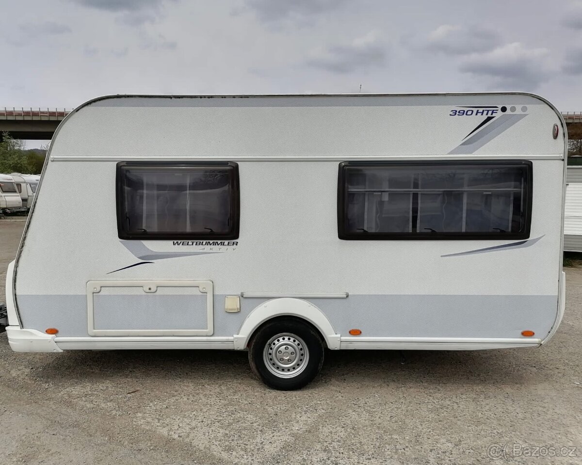 Karavan Weltbummler T.E.C, Kuchyňka, Koupelna,Topeni - 3