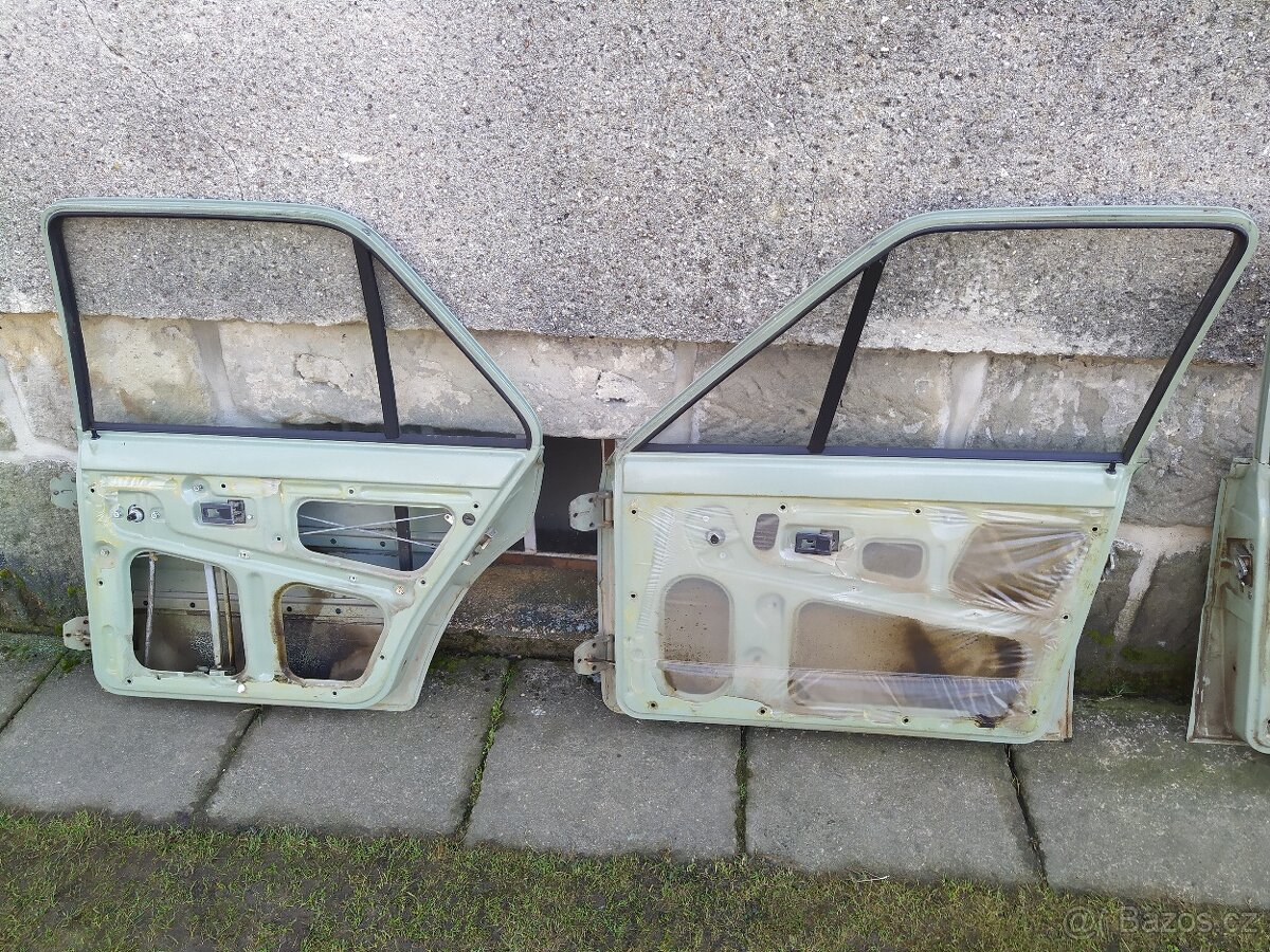 Dveře Škoda 105-120 - 3