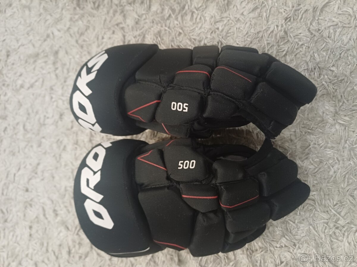 Hokejova vystroj - 3