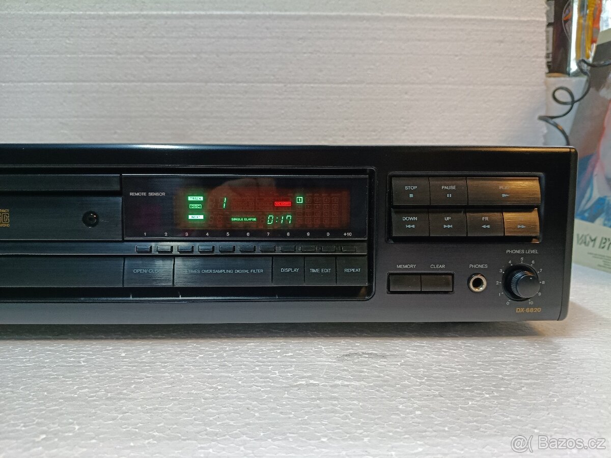 Onkyo DX-6820 CD přehrávač - 3