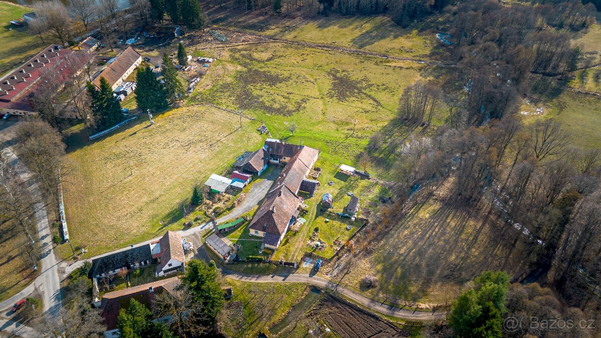 Prodej zemědělské usedlosti 30 038 m2 - 3