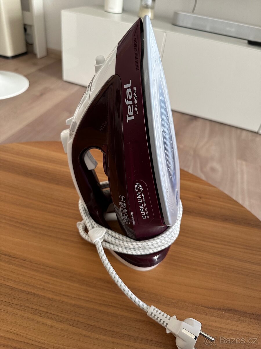 Napařovací žehlička - Tefal Ultragliss Plus - 3