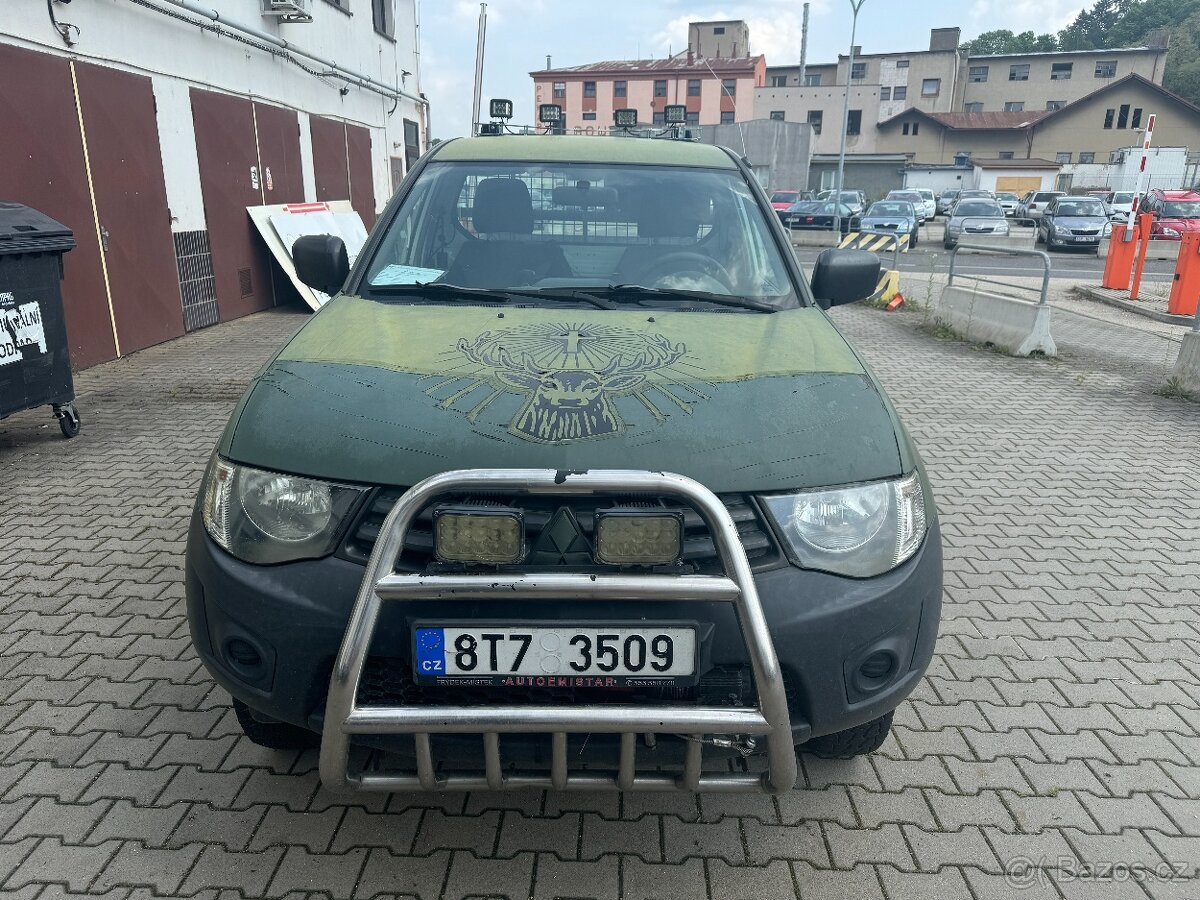 Mitsubishi L200 2013 – pracovní vůz pro les/myslivost